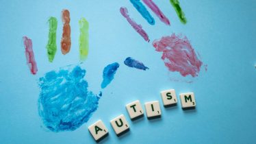 Recognizing Early Signs of Autism in Young Children - MHA Blog