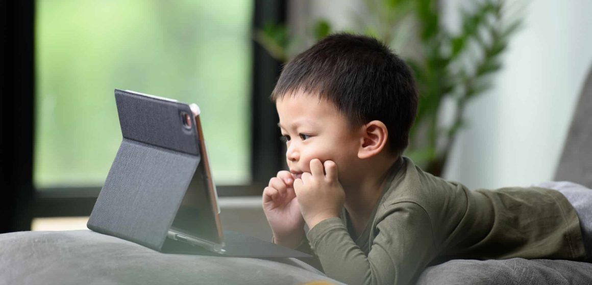 Screen Time Guidelines for Kids in Western New York