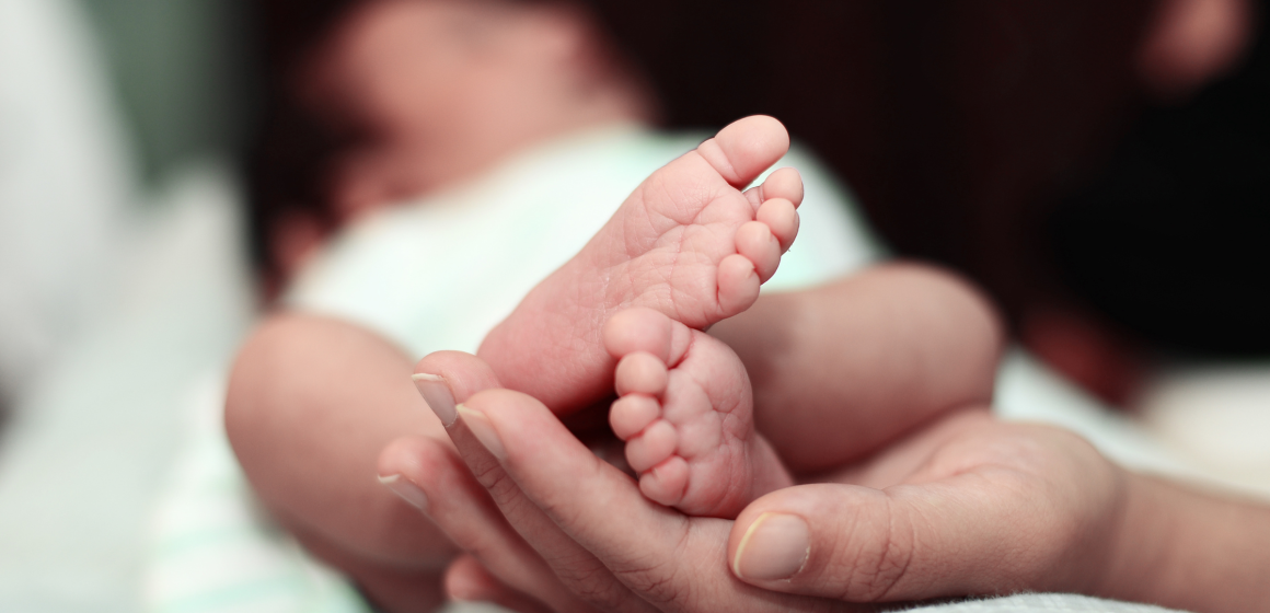 Infant Growth & Development Milestones_ First 12 Months - MHA Blog Featured IMG