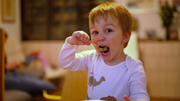 Nutrition for Toddlers_ Building Healthy Eating Habits from the Start - MHA Blog Featured IMG