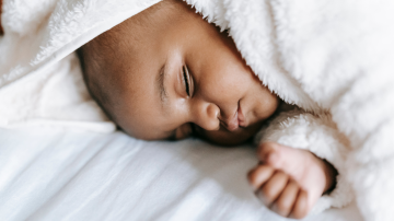 Safe Sleep Practices to Reduce SIDS Risk - MHA Blog Featured IMG